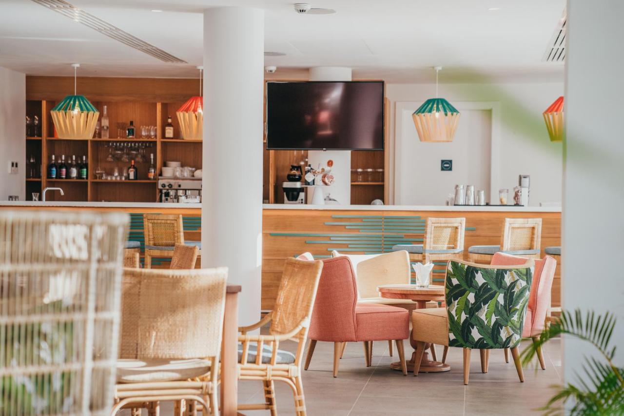Domaine De Grand Baie Aparthotel Екстериор снимка